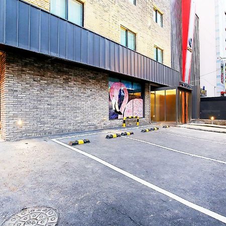 Hotel Flamingo Daejeon Exterior photo