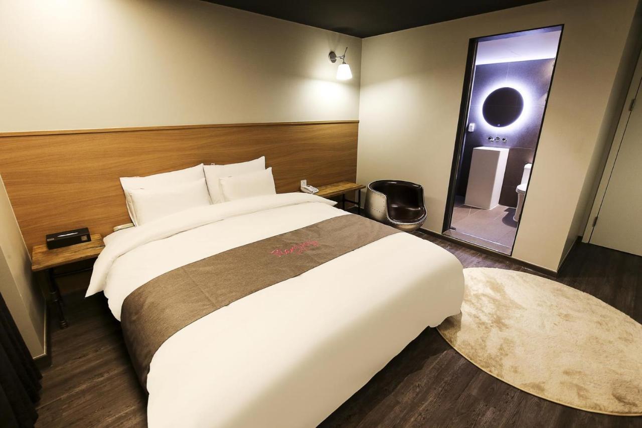 Hotel Flamingo Daejeon Exterior photo
